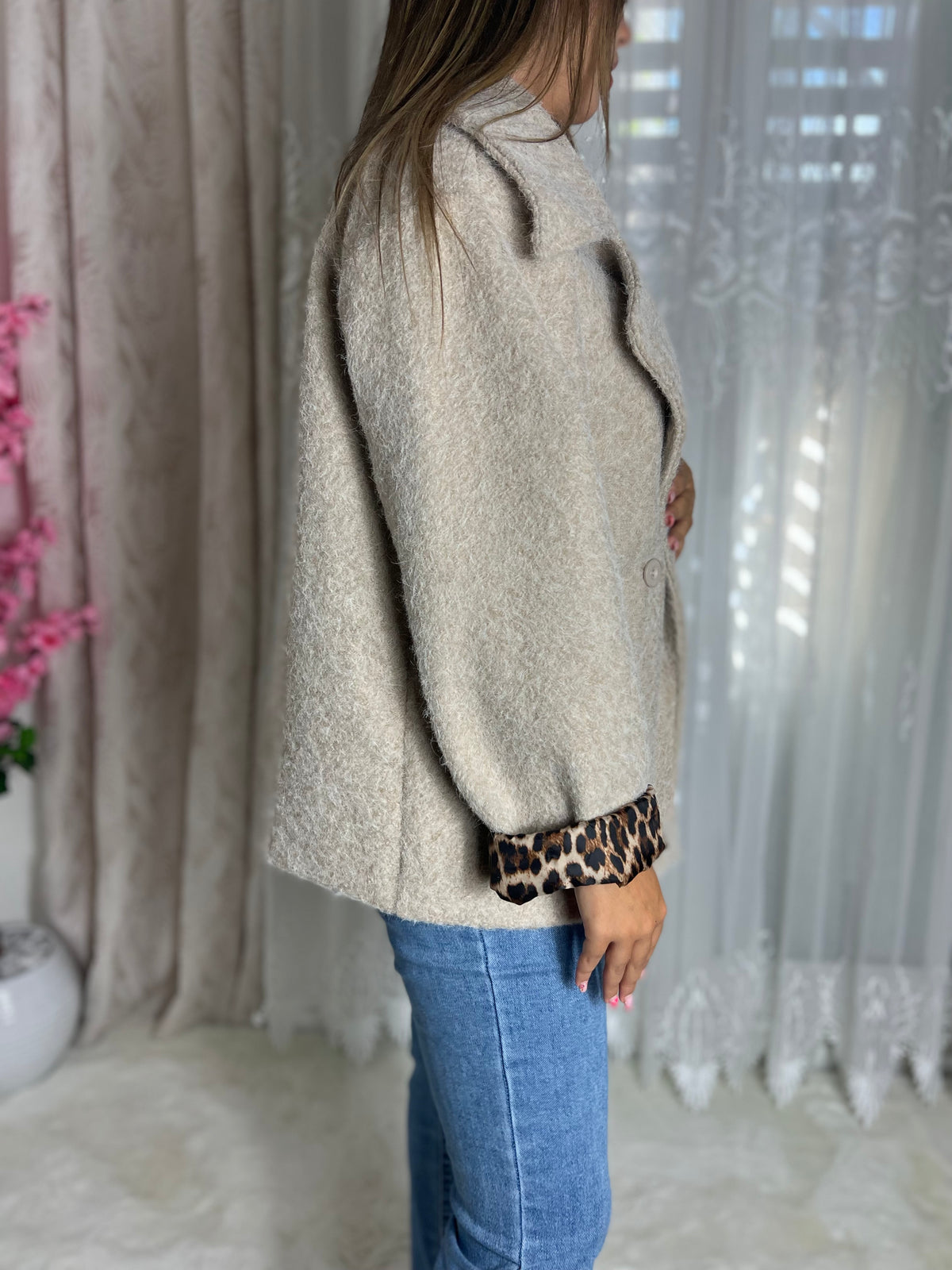 Veste à manches longues avec doublures léopard beige