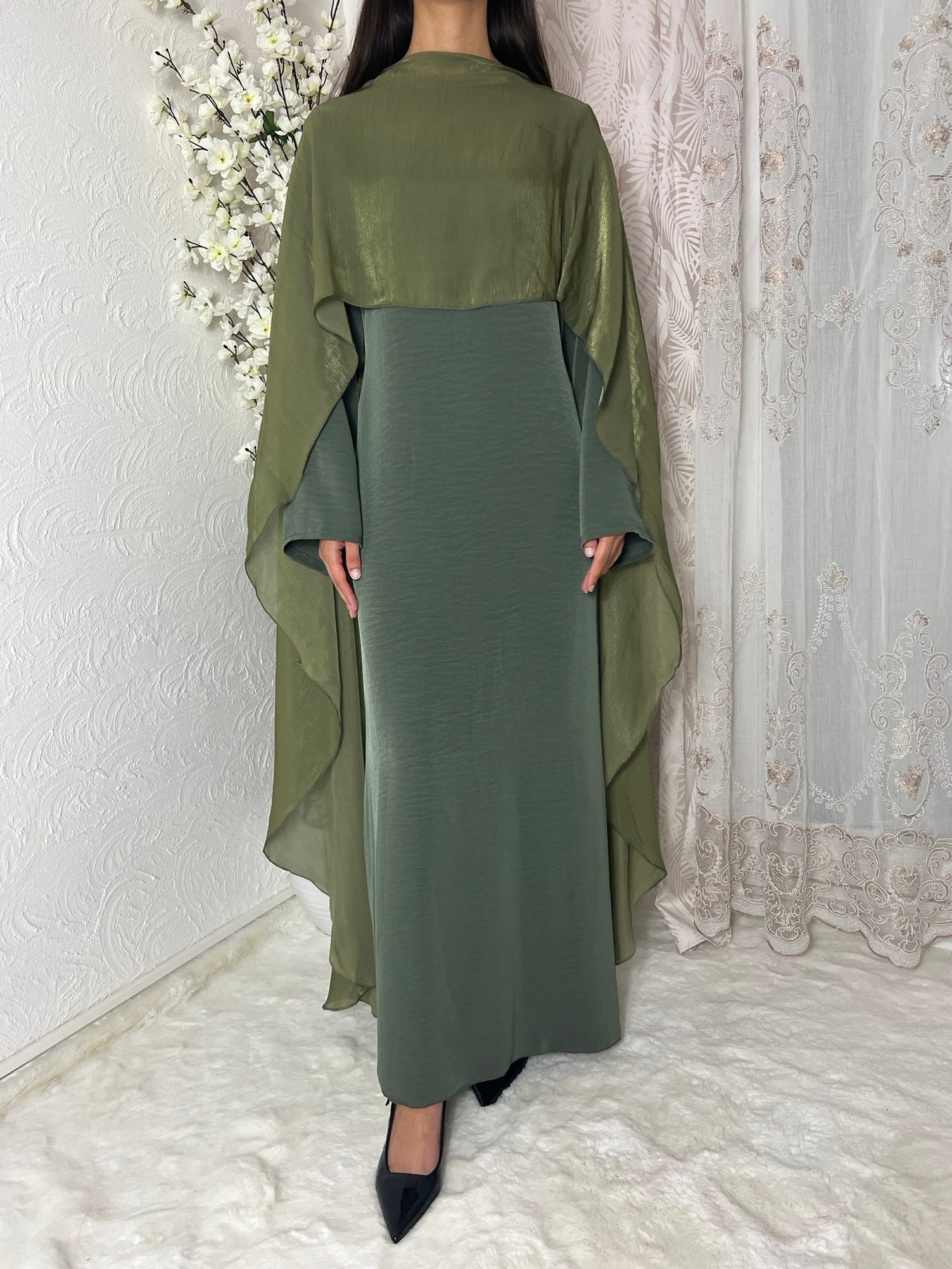 Robe longue à voilages
