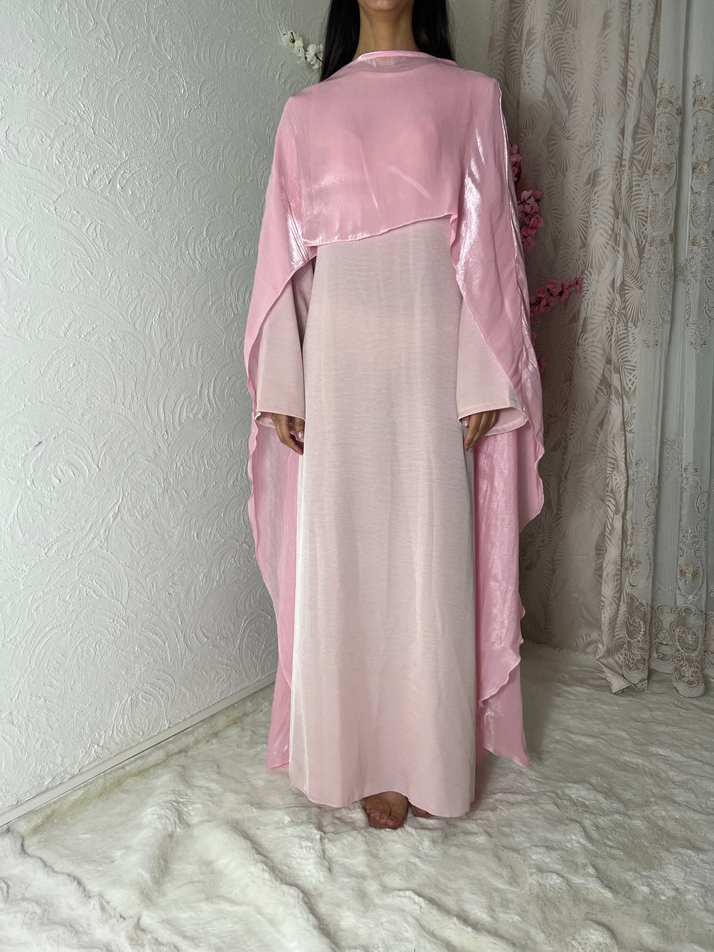 Robe longue à voilages