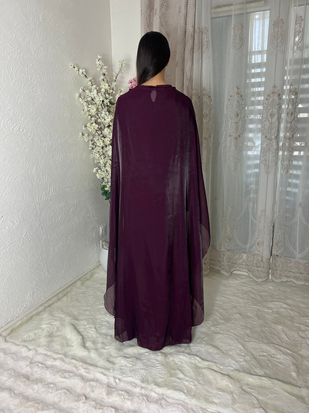 Robe longue à voilages