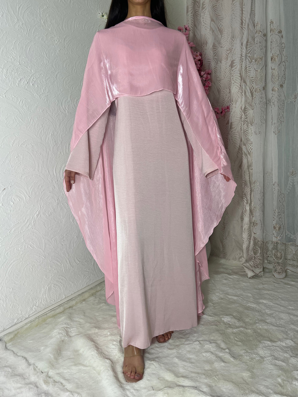Robe longue à voilages