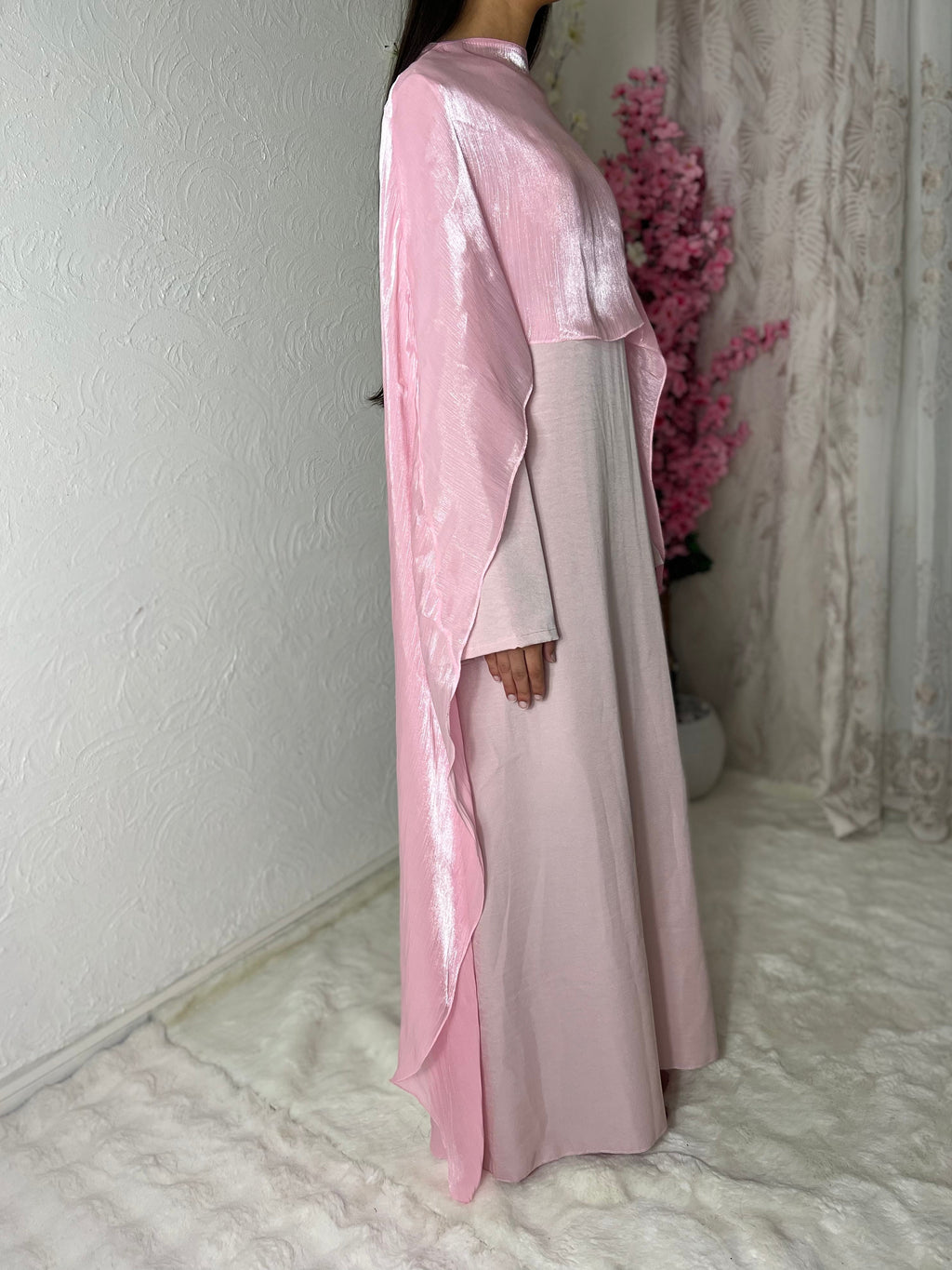 Robe longue à voilages