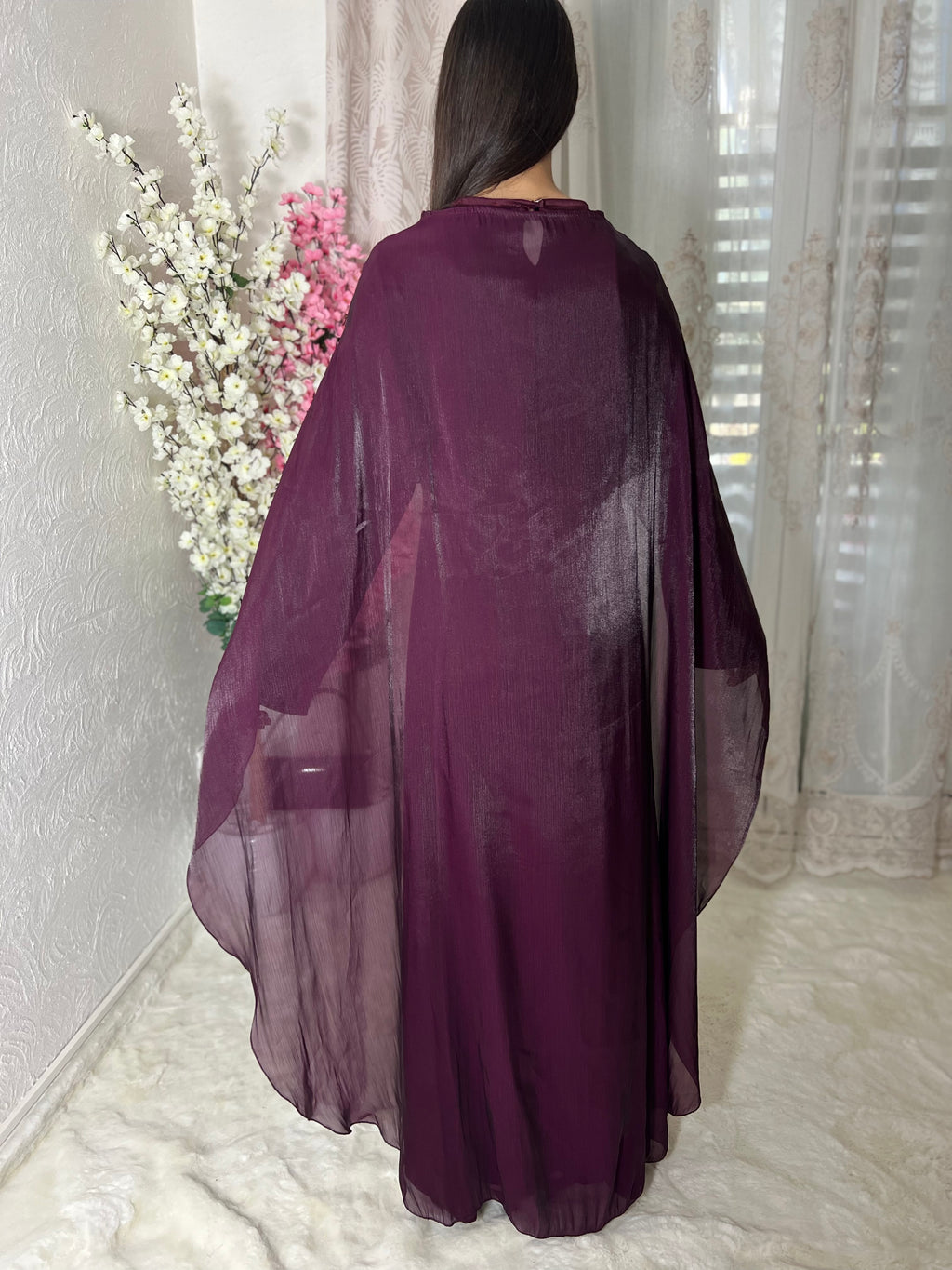 Robe longue à voilages