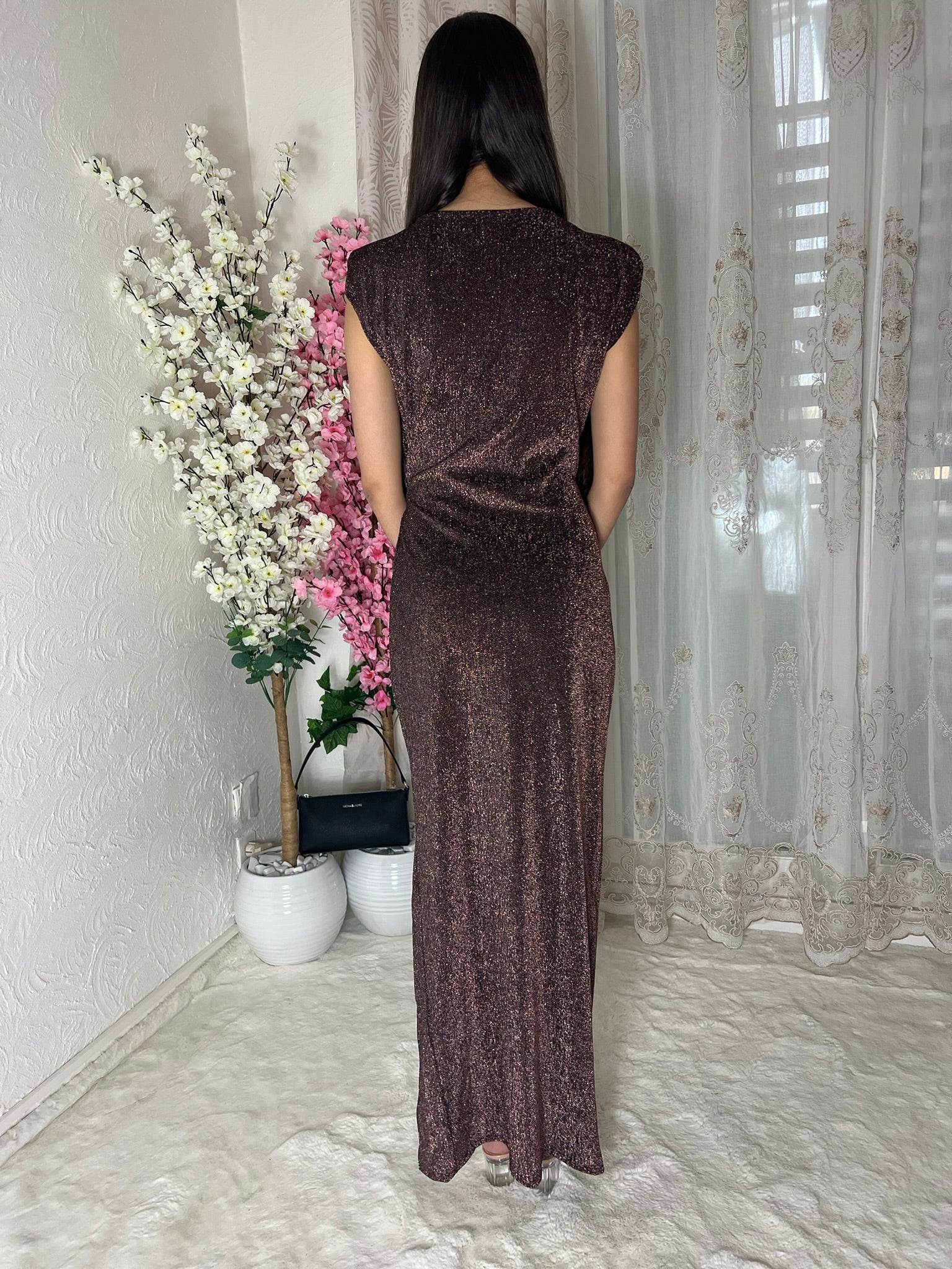 Robe longue à fente latérale