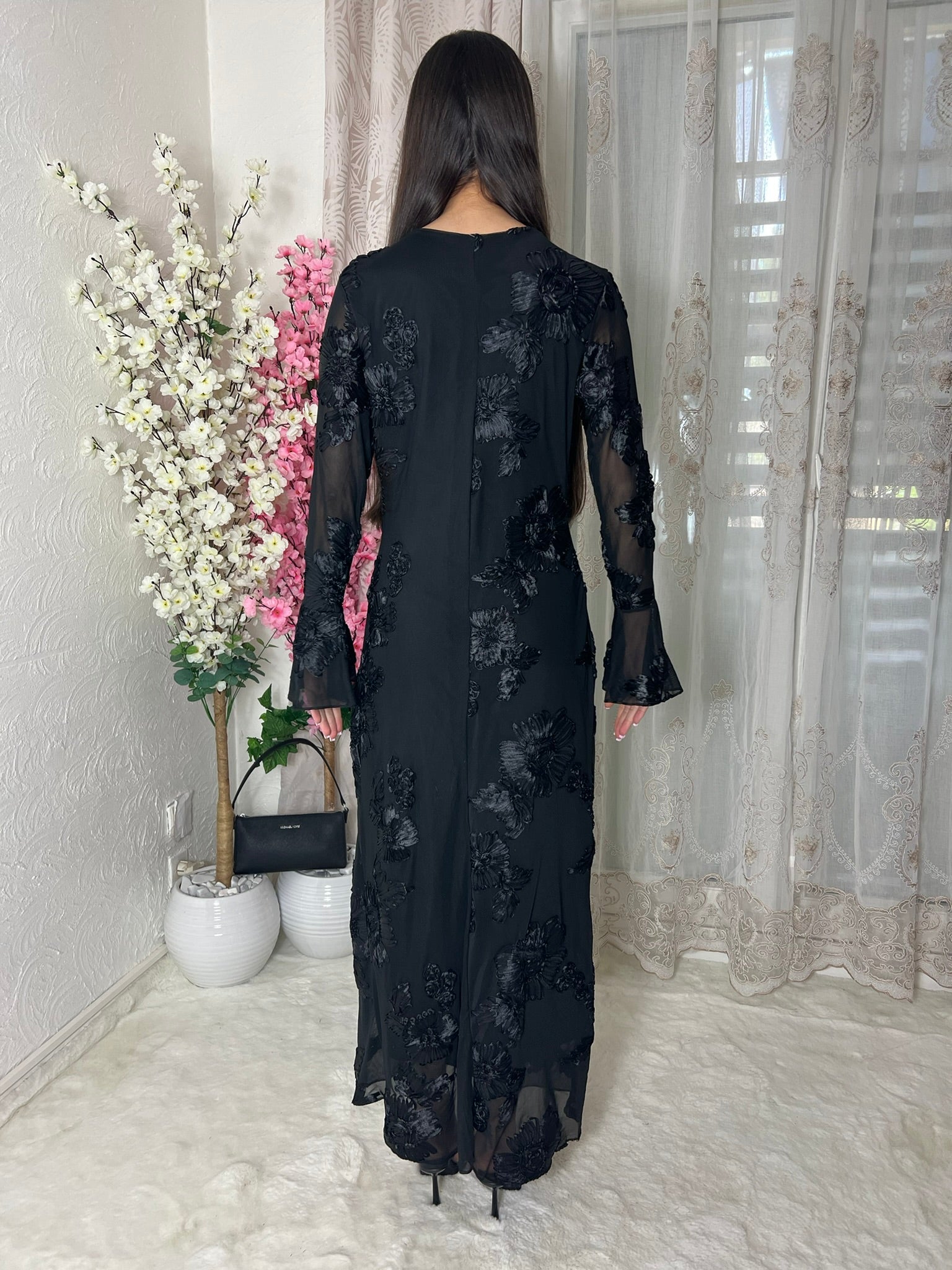 Robes longues à fleurs nacrées