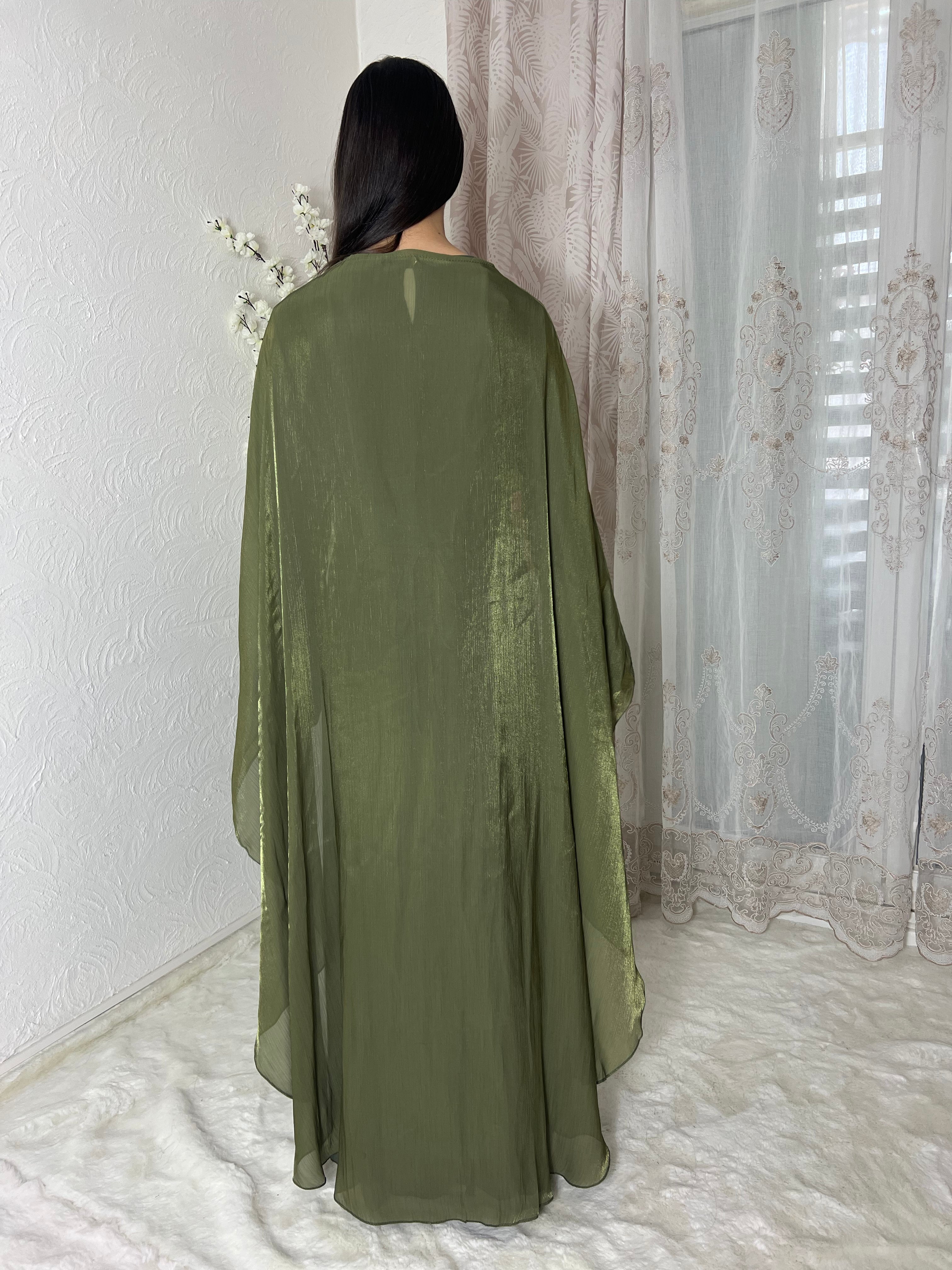 Robe longue à voilages