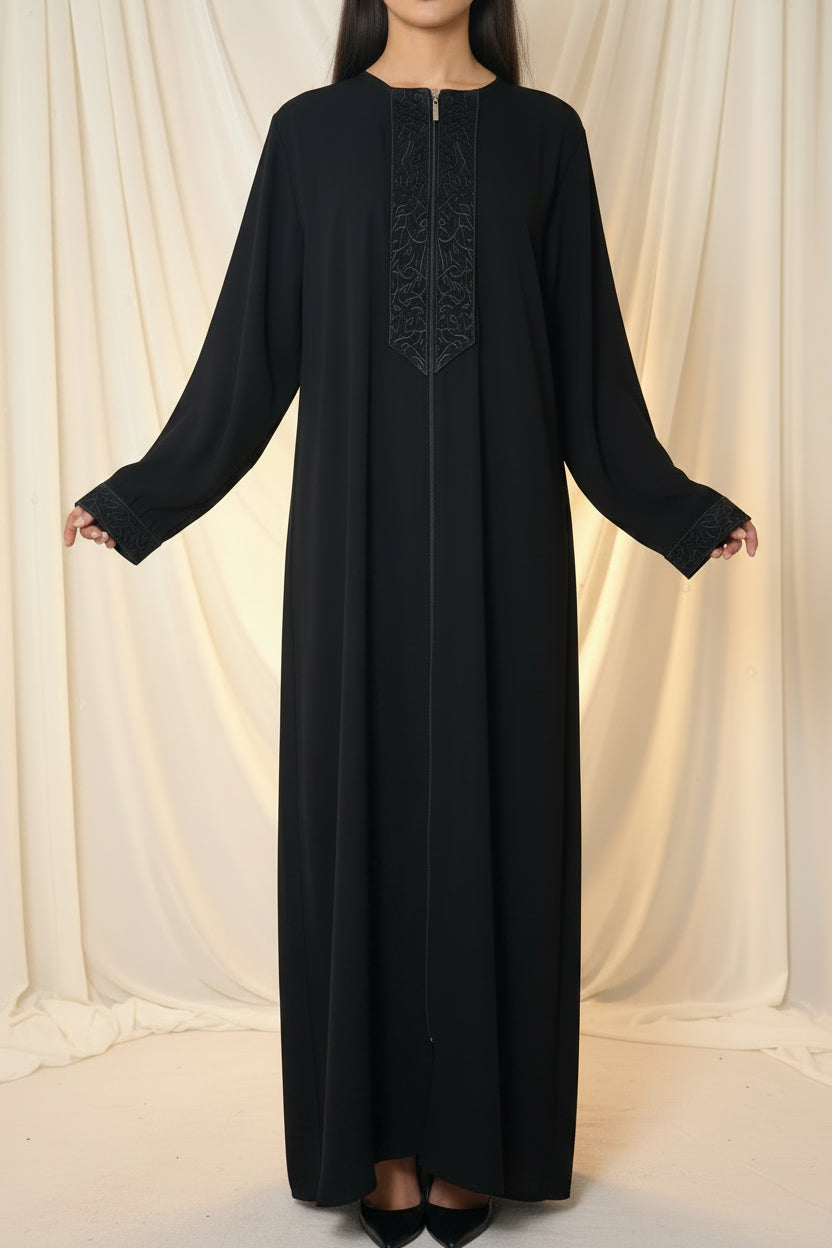 Robe création faite main avec calligraphies arabe